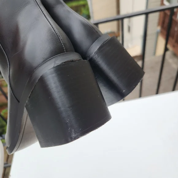 Vince Camuto Kelmi Leather Black Ankle Booties Size 8.5 - Picture 11 of 15